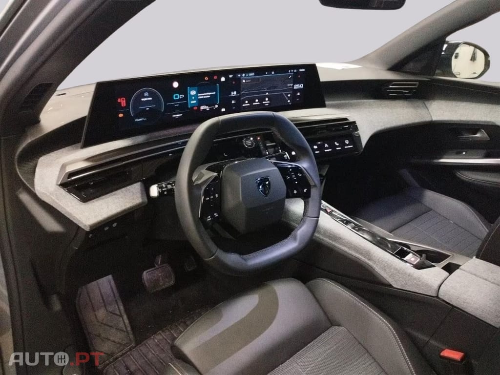 Peugeot 3008 Allure Hybrid I.V.A DEDUTÍVEL 