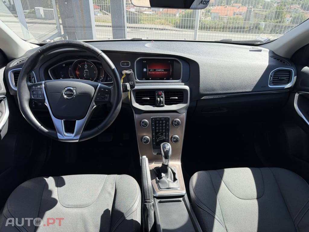 Volvo V40 Cross Country 2.0 D2 Plus Geartronic