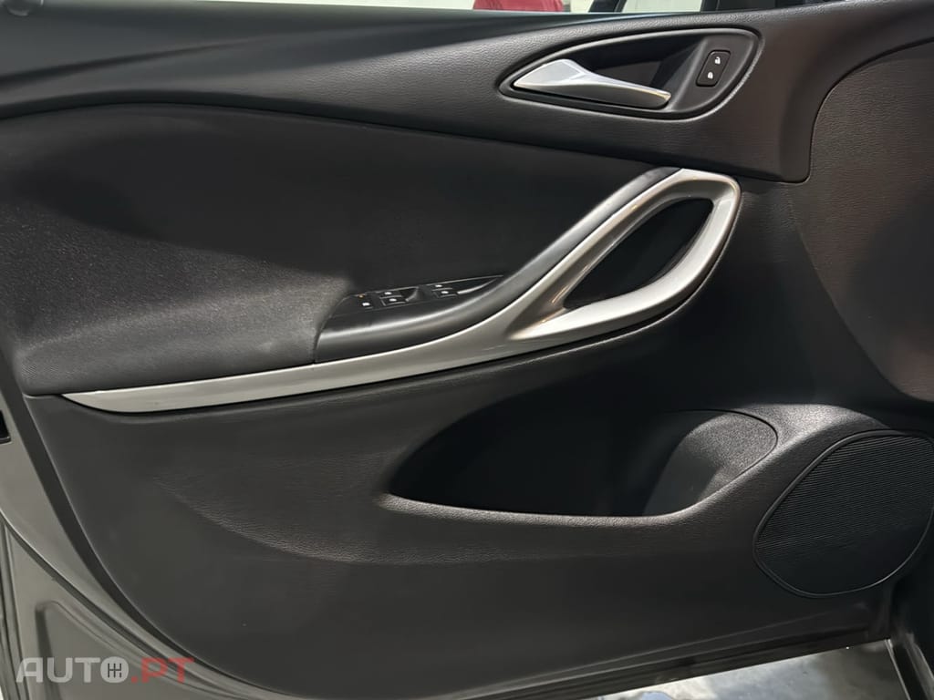 Opel Astra Sports Tourer Sports Tourer 1.2 T GS Line