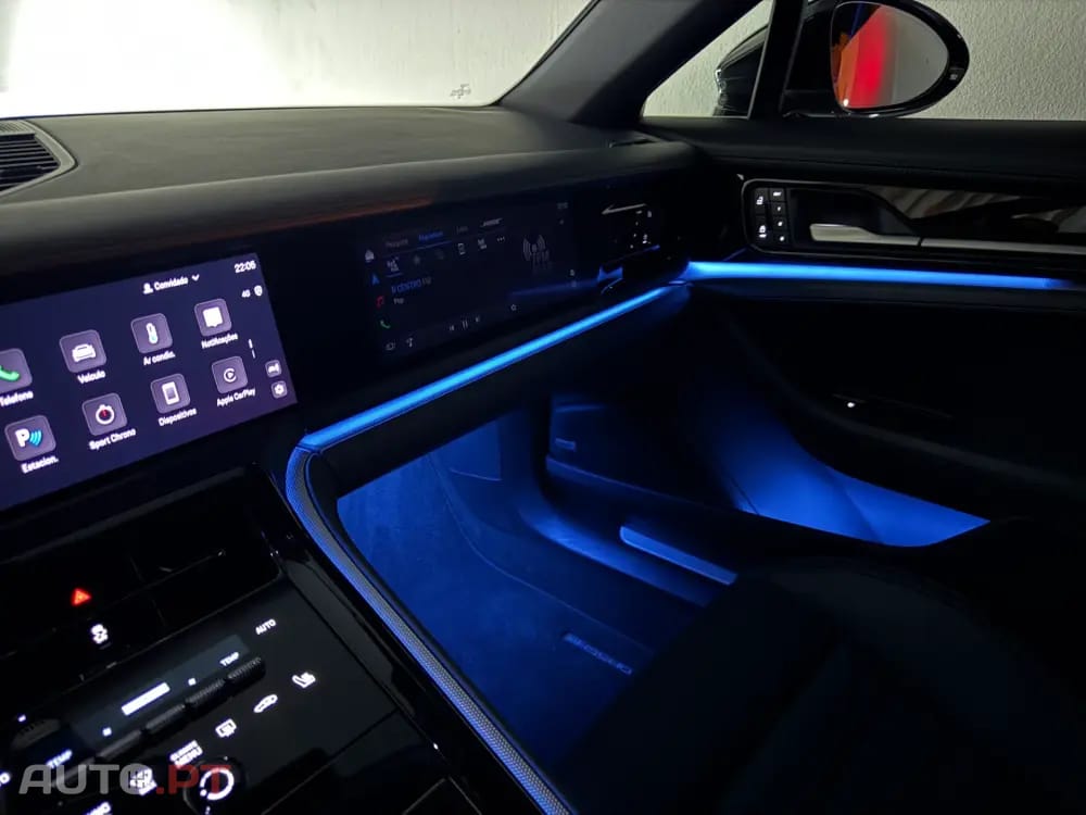 Porsche Panamera 4 E-Hybrid