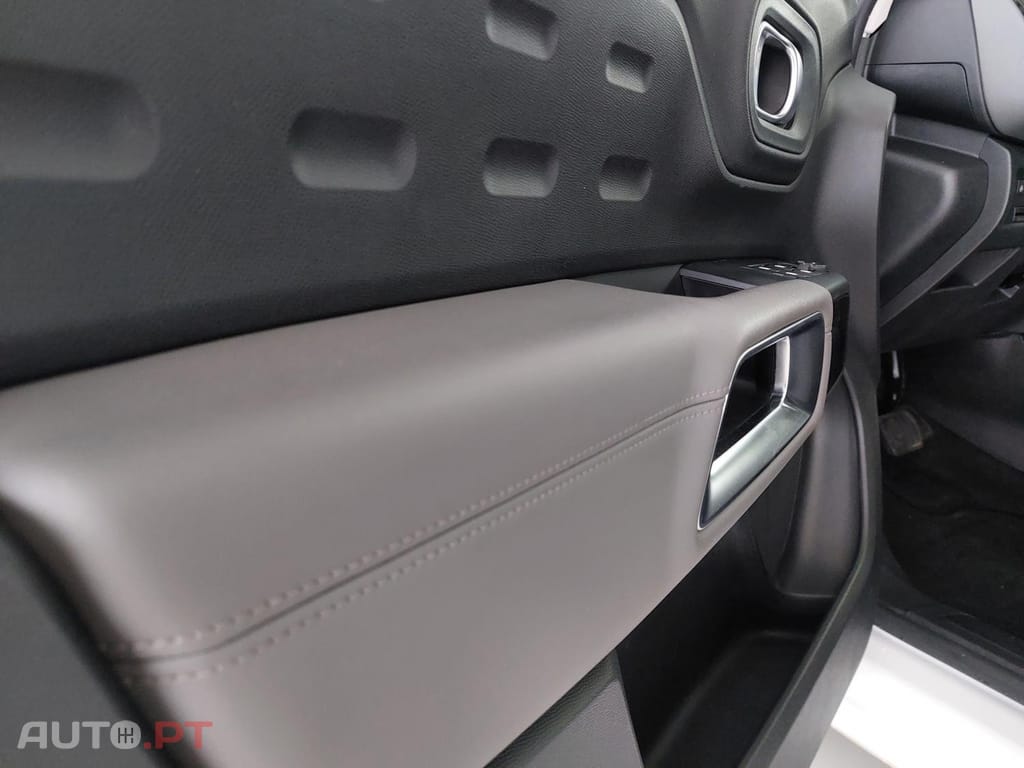 Citroen C5 Aircross 1.6 Hybrid Feel e-EAT8