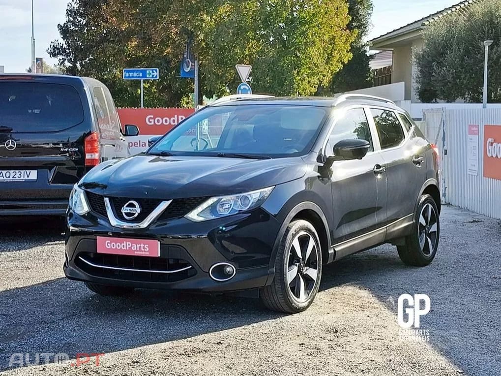 Nissan Qashqai 1.5 dCi N-Connecta RS+PS