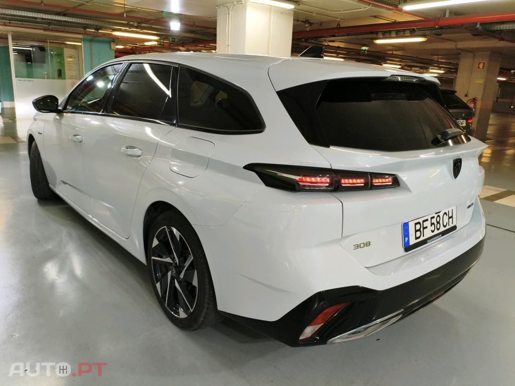 Peugeot 308 SW 1.6 Hybrid Allure e-EAT8