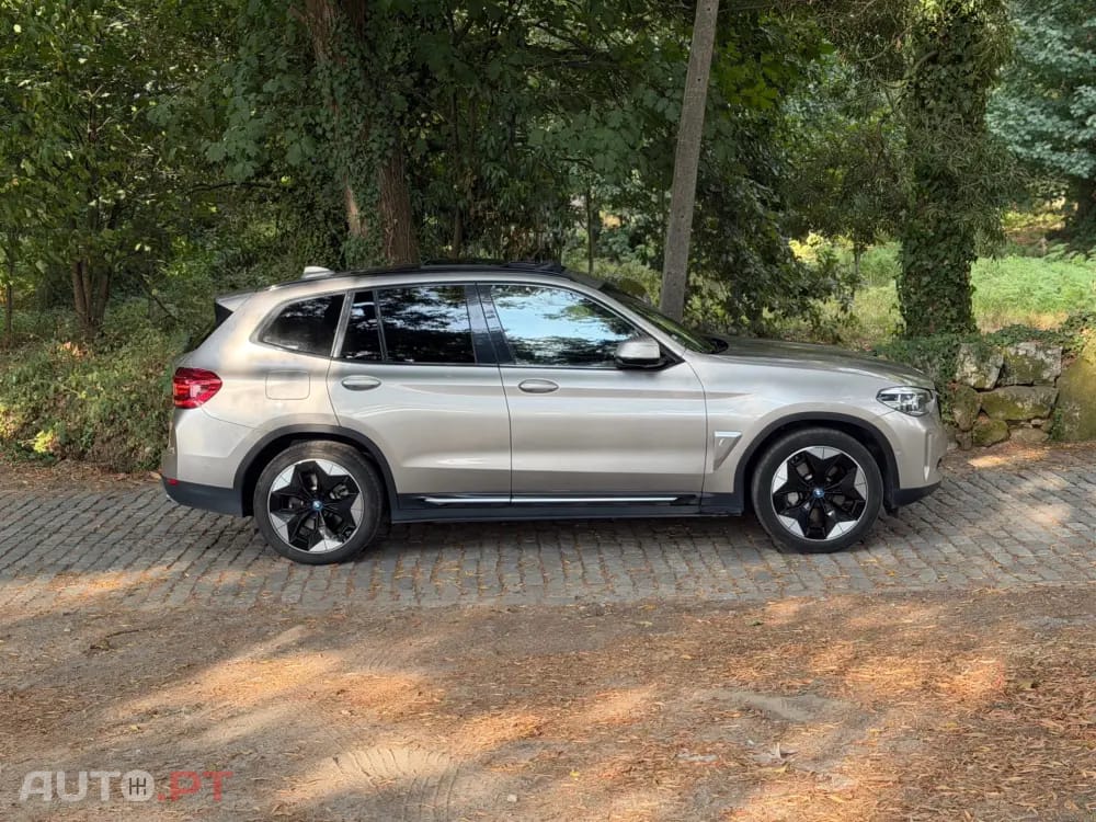 BMW iX3 M Sport Impressive
