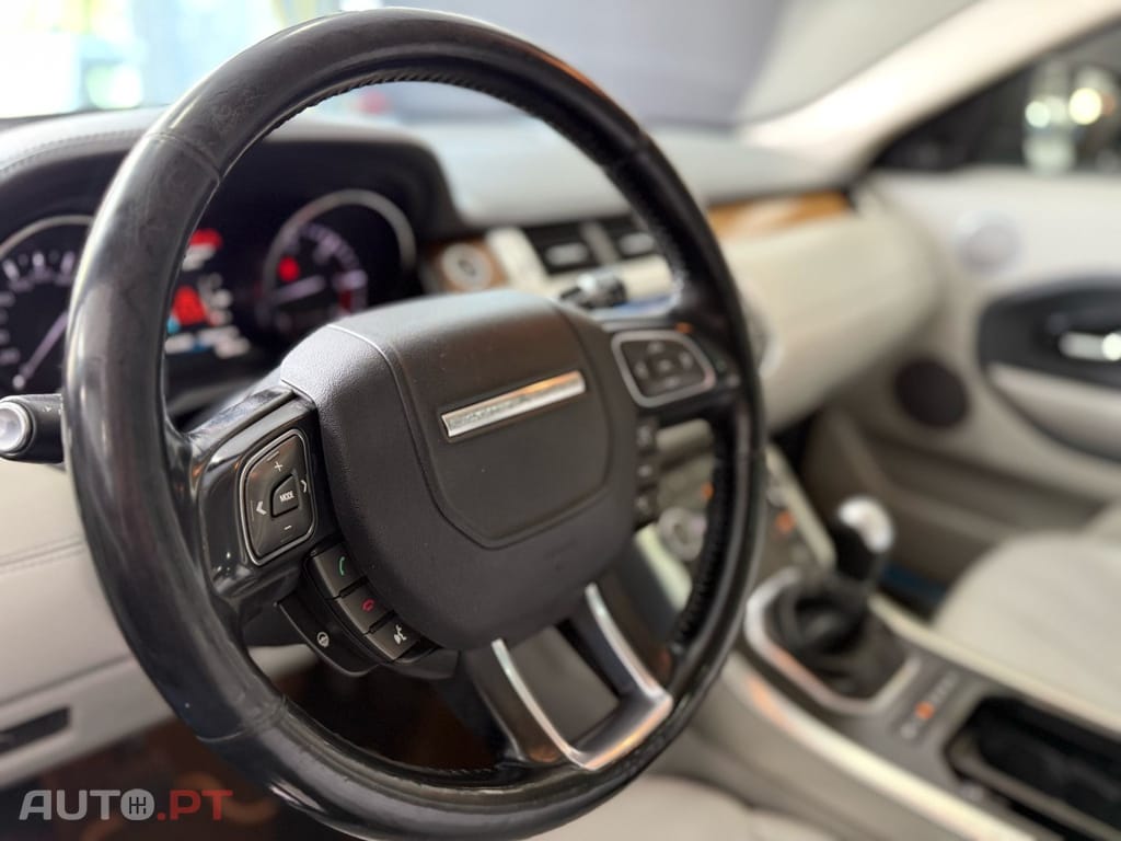 Land Rover Range Rover 2.2 SD4 Prestige