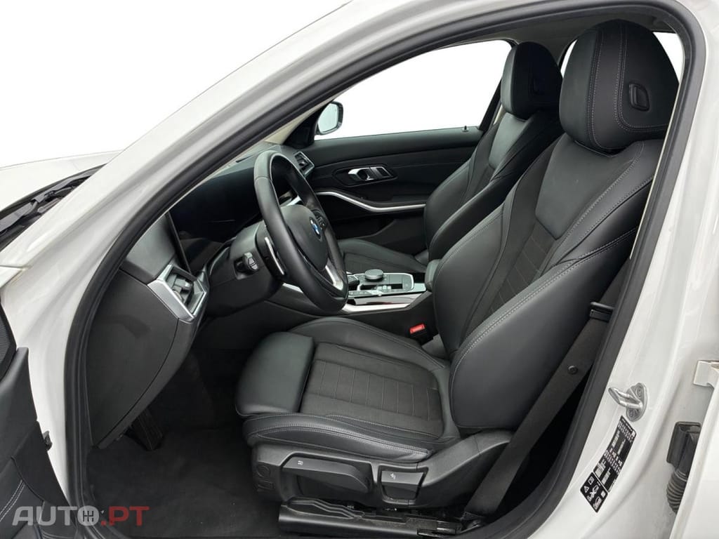 BMW 320 i xDrive Business Design