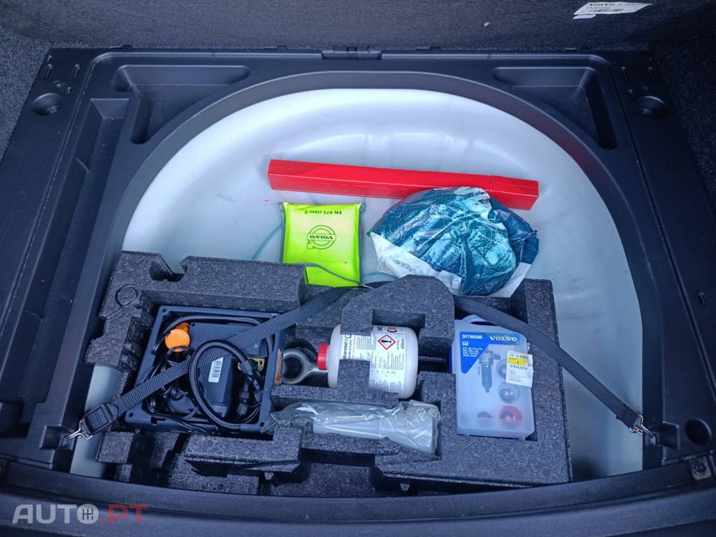 Volvo V40 D2 Summum Business Pack