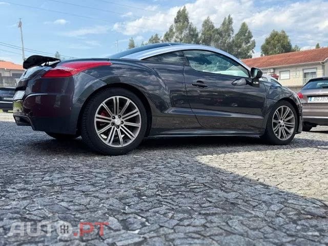 Peugeot RCZ 2.0 HDi