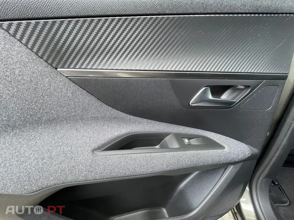 Peugeot 3008 1.5 BlueHDi Active Pack
