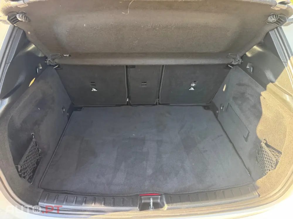 Mercedes-Benz GLA 250 e AMG Line