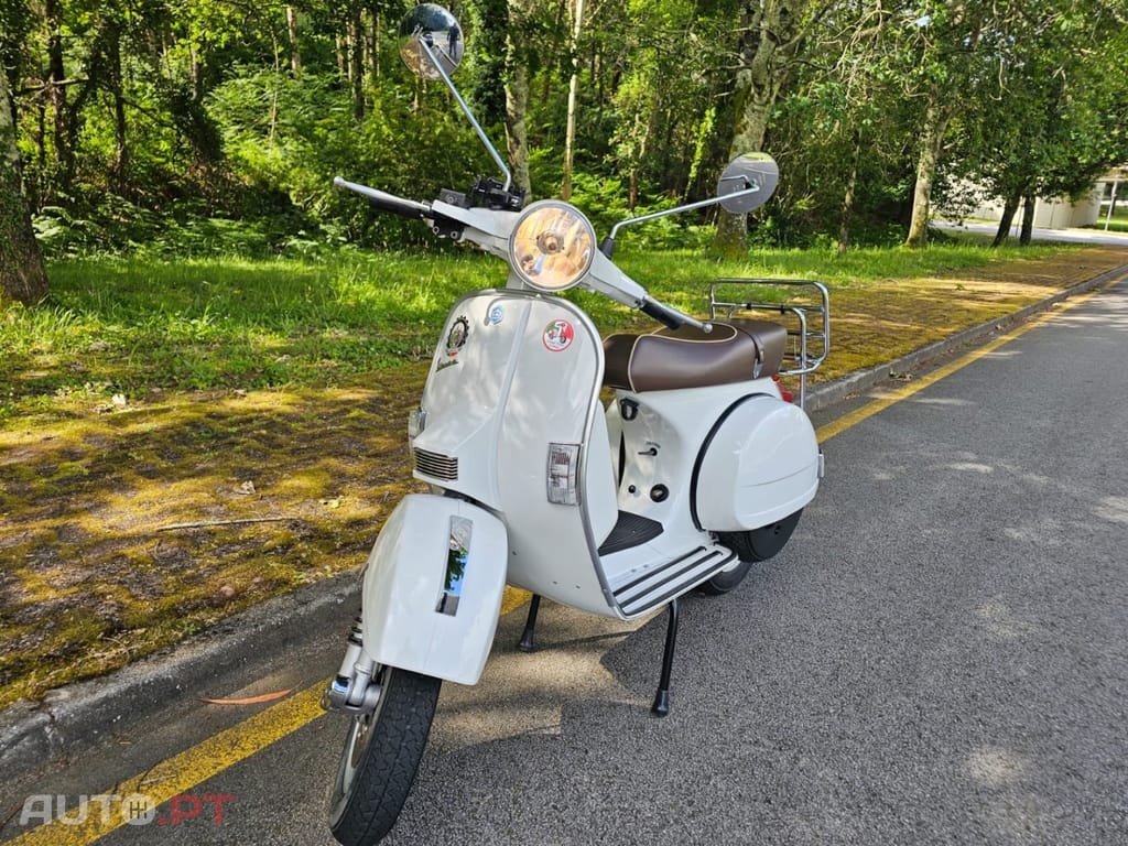 Piaggio PX 200E