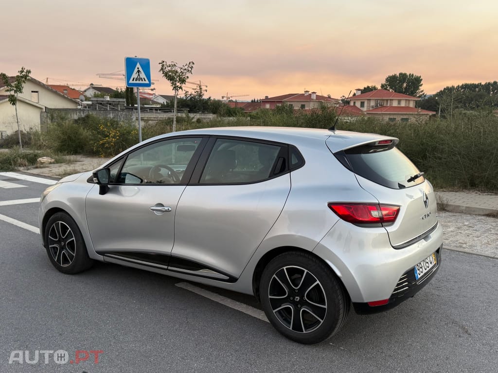 Renault Clio 1.5 dCi Dynamique S 82g