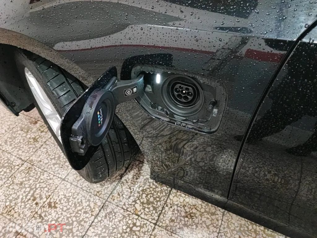 BMW 330 e Touring Corporate Edition Auto