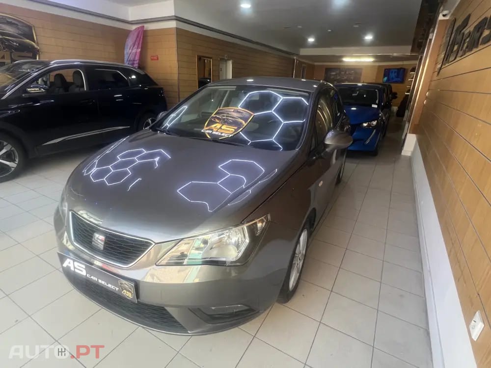SEAT Ibiza 1.2 TDI I-Tech — fotografia 13