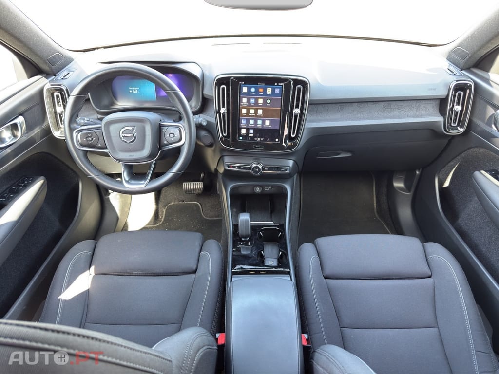 Volvo XC40 Recharge 69 kWh Single Motor Plus