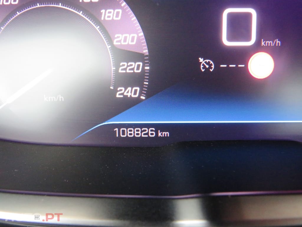 Peugeot 3008 1.5 Blue HDI Active