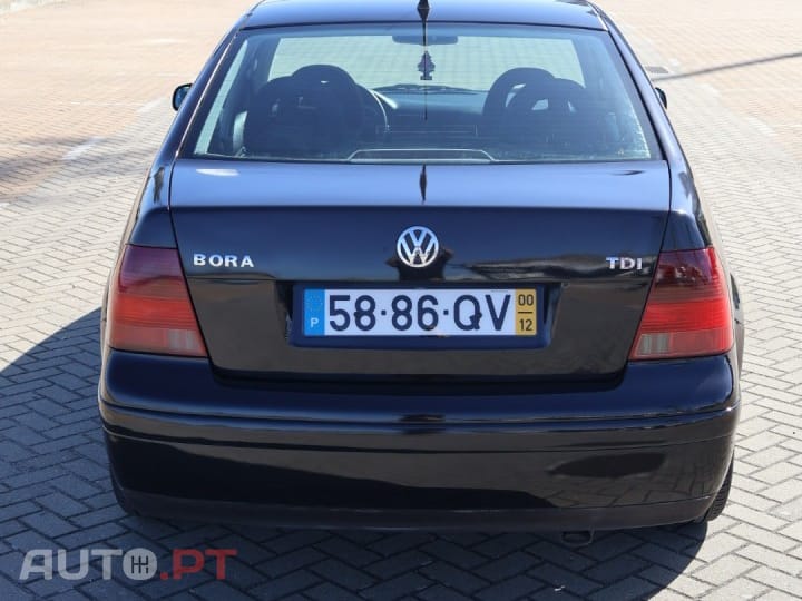 Volkswagen Bora 1.9 TDi Highline