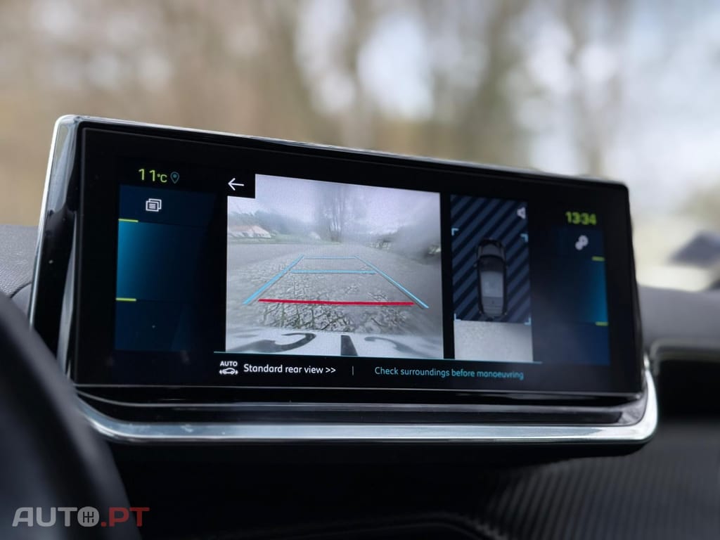 Peugeot E-208 50 kWh GT Pack