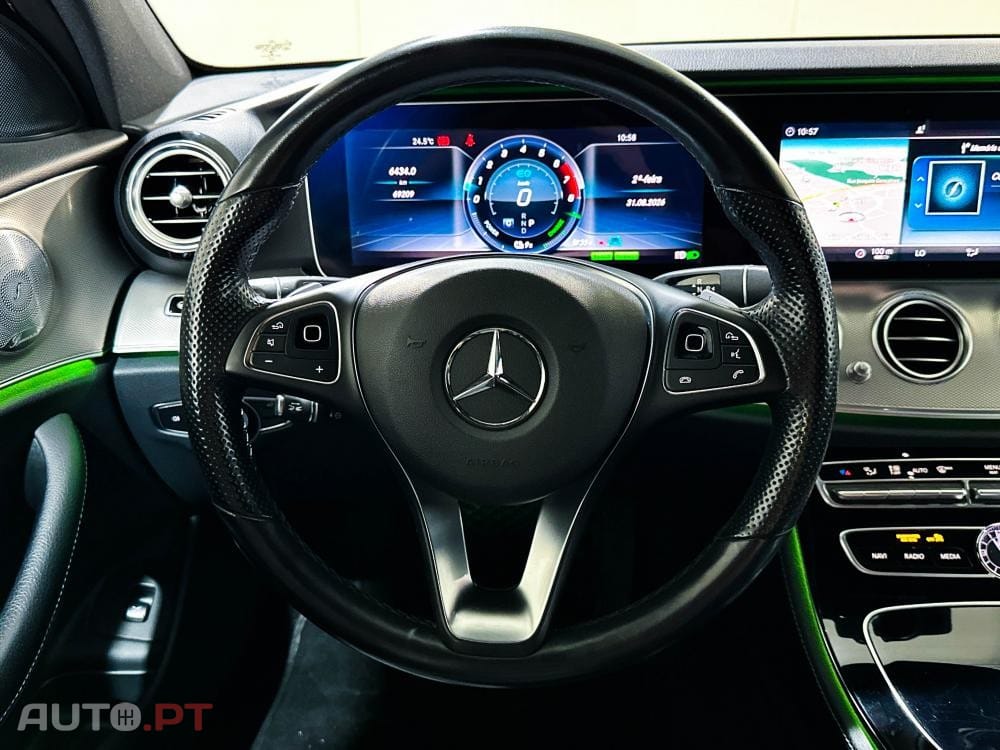 Mercedes-Benz E 350 e AMG Line Aut.