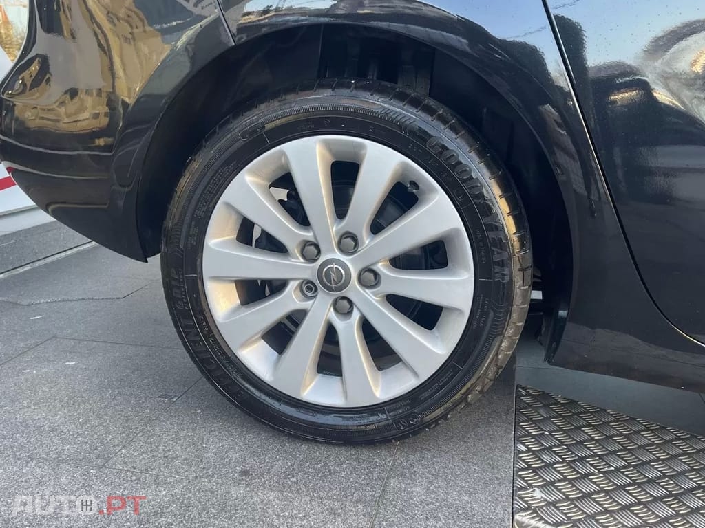 Opel Zafira Tourer 2.0 CDTI ecoFLEX S&S Innovation