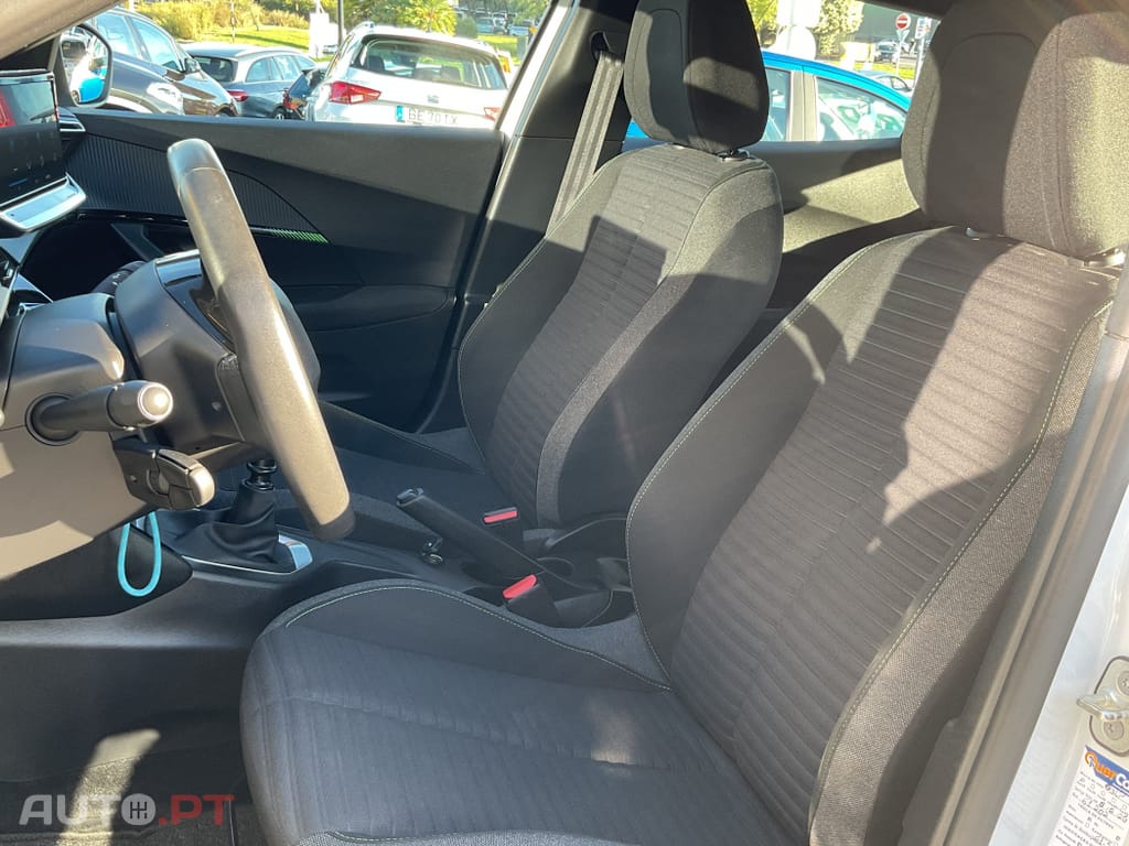 Peugeot 2008 1.2 PureTech Style