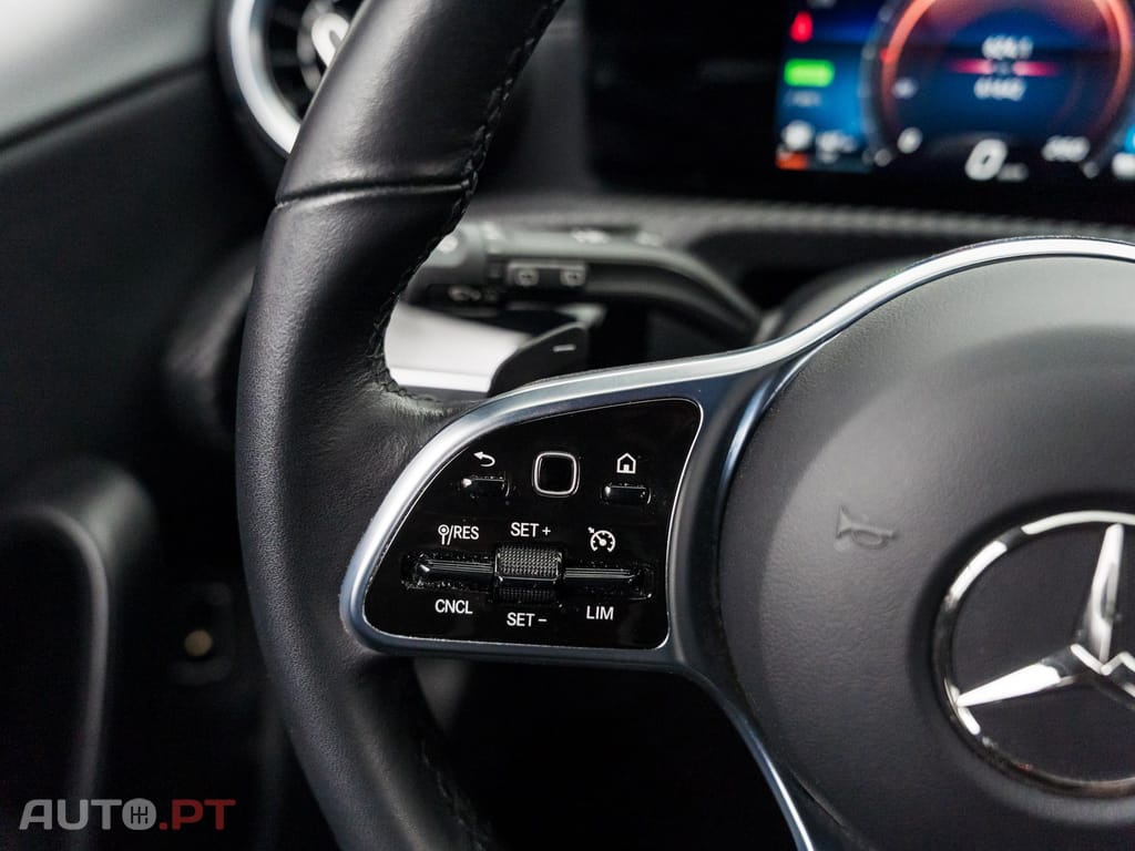 Mercedes-Benz A 250 e Style Plus