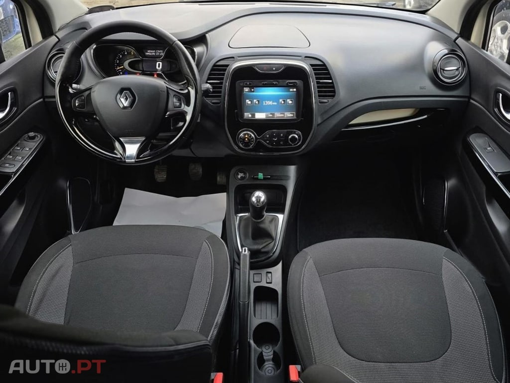 Renault Captur 1.5dCi EXCLUSIVE