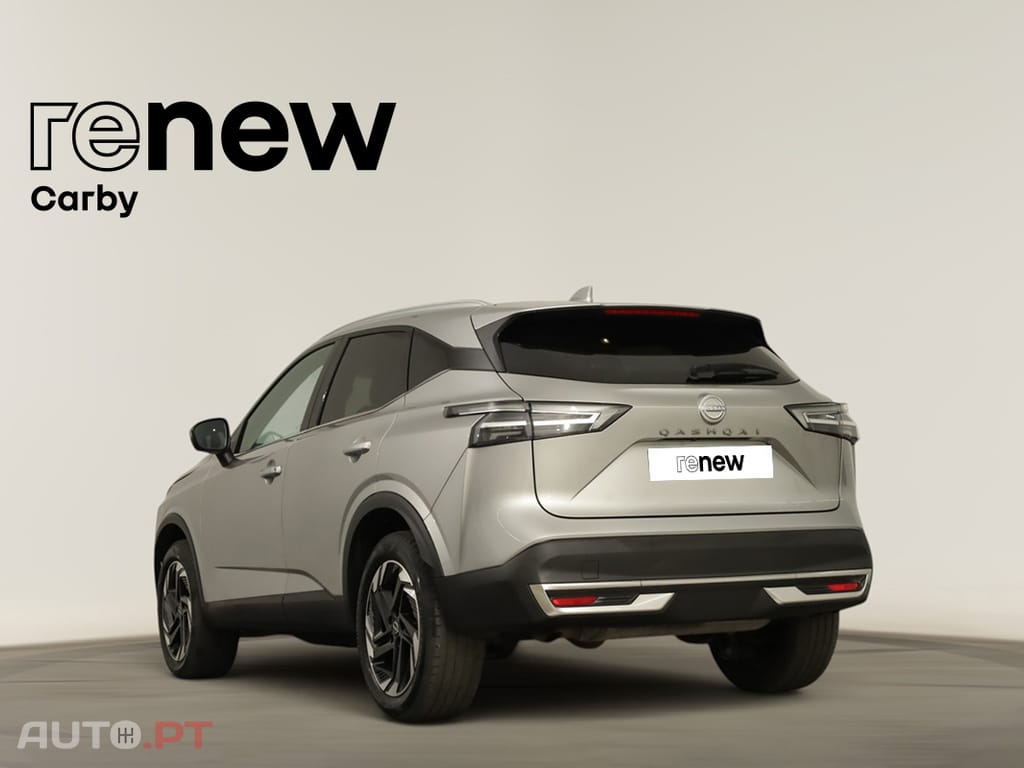 Nissan Qashqai Qashqai 1.3 DIG-T N-Connecta LED Xtronic