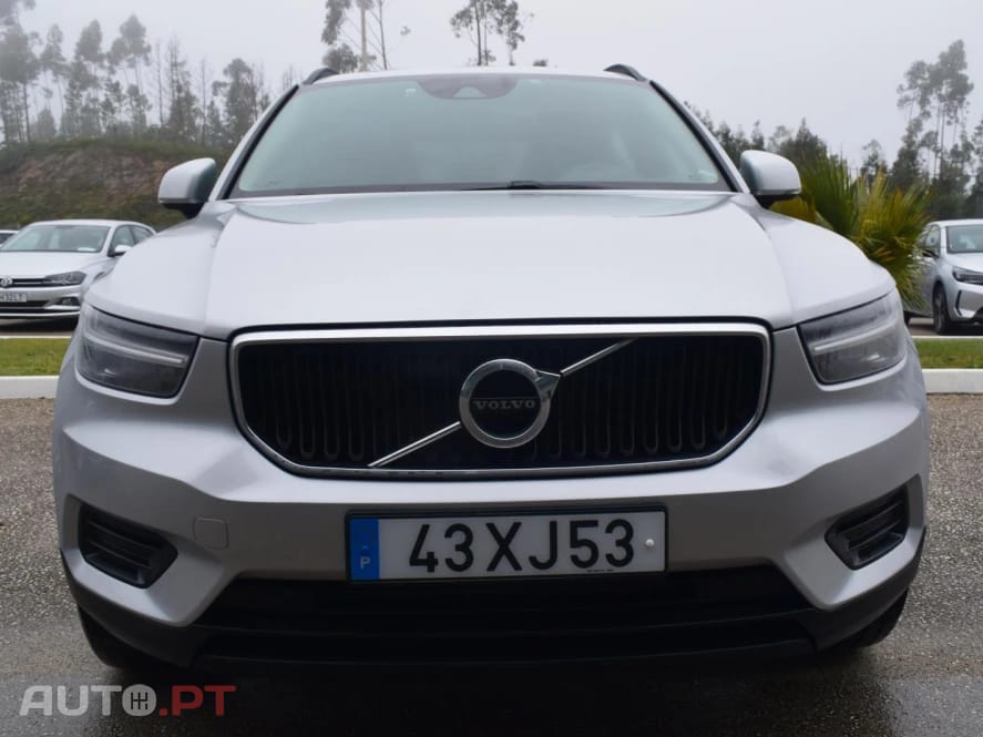 Volvo XC40 2.0 D3 Momentum