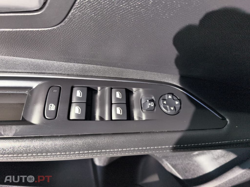 Peugeot 3008 1.2 PureTech Allure