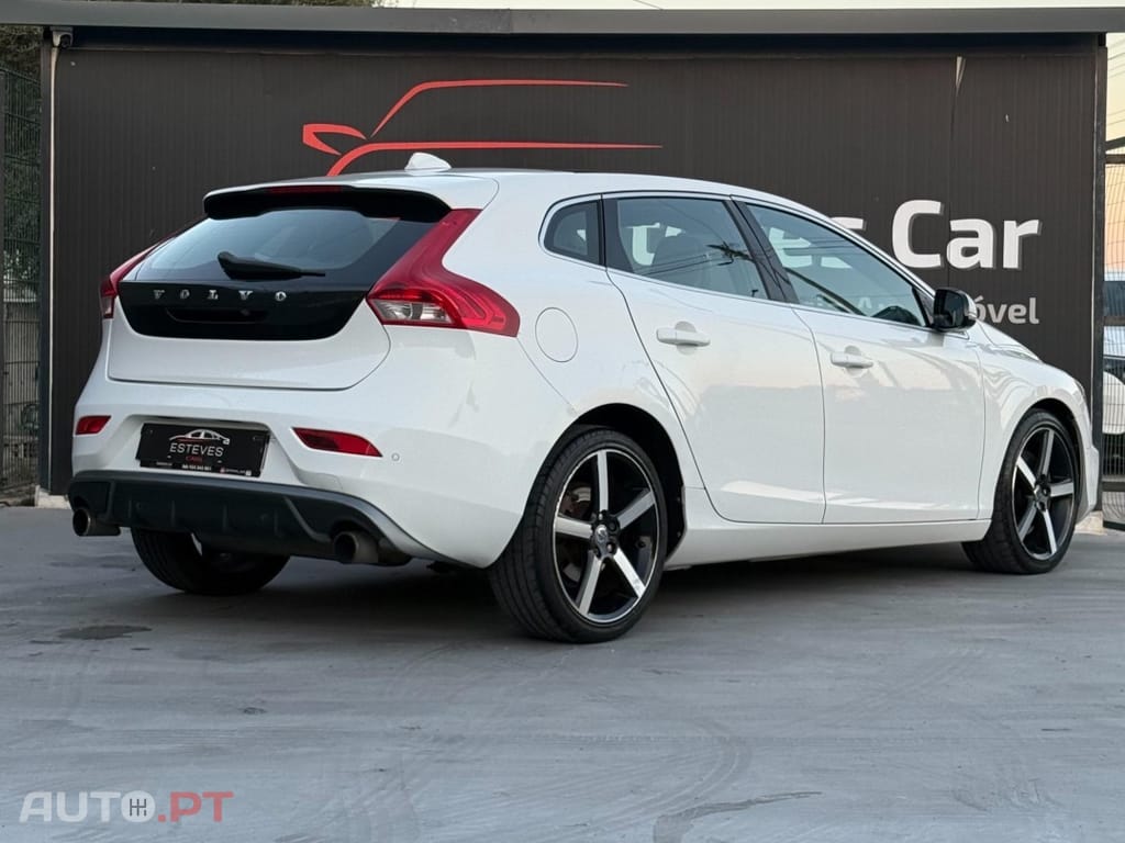 Volvo V40 R-Desing