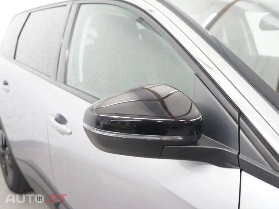 Peugeot 5008 1.5 BlueHDi Allure EAT8