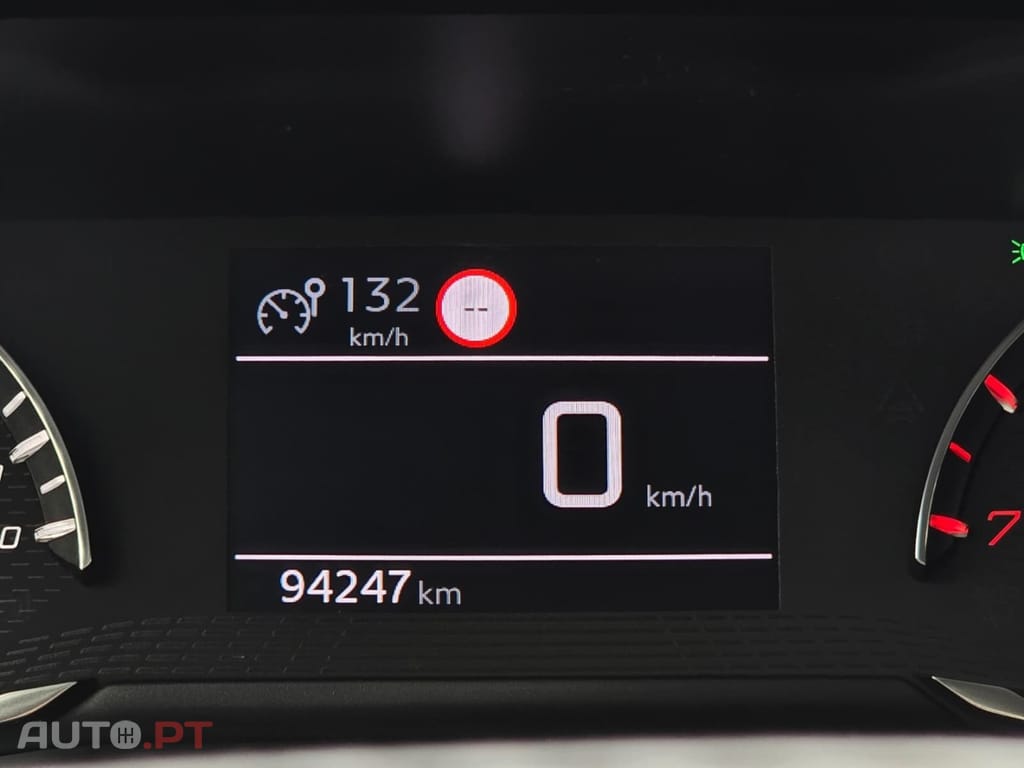 Peugeot 2008 PureTech 100 Style