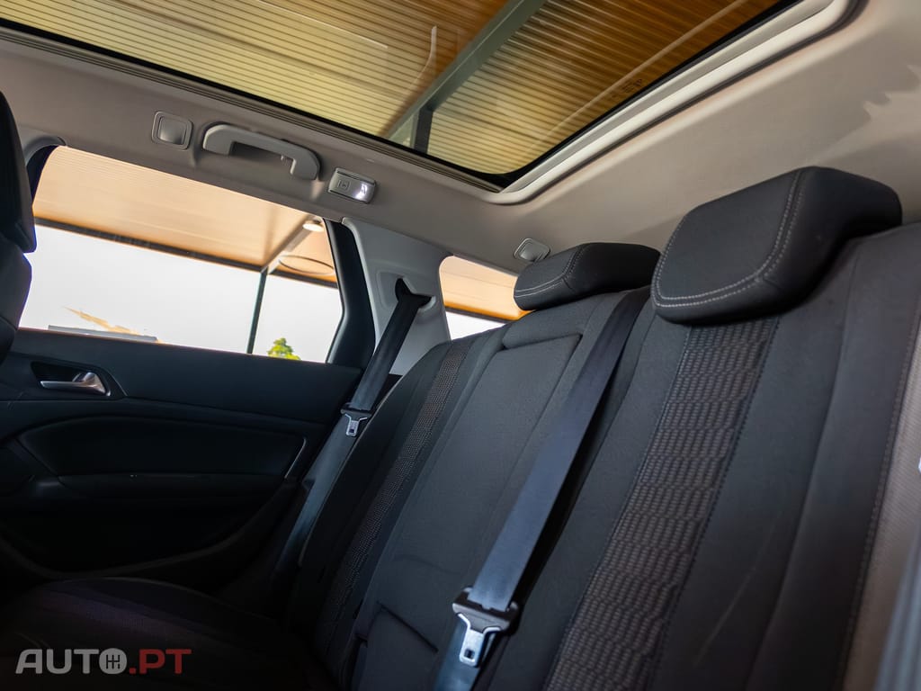 Peugeot 308 SW 1.6 BlueHDi Style