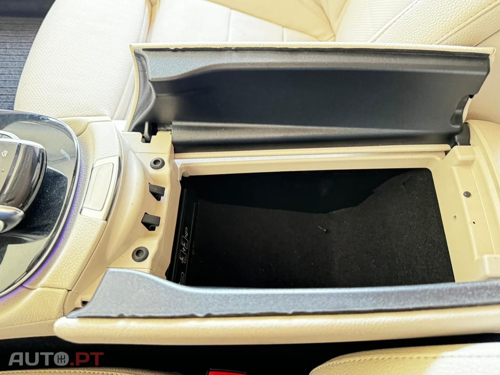 Mercedes-Benz E 300 De Avantgarde 