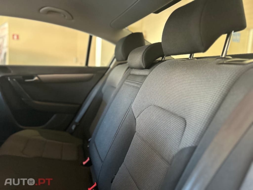 Volkswagen Passat 2.0TDi Trendline Pack