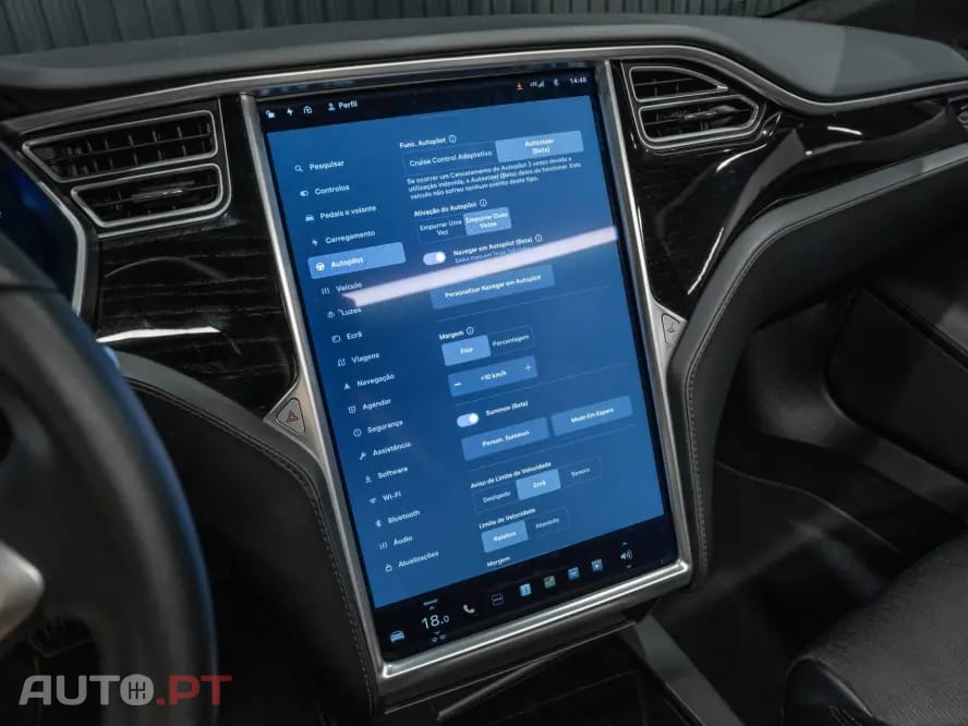 Tesla Model S 75