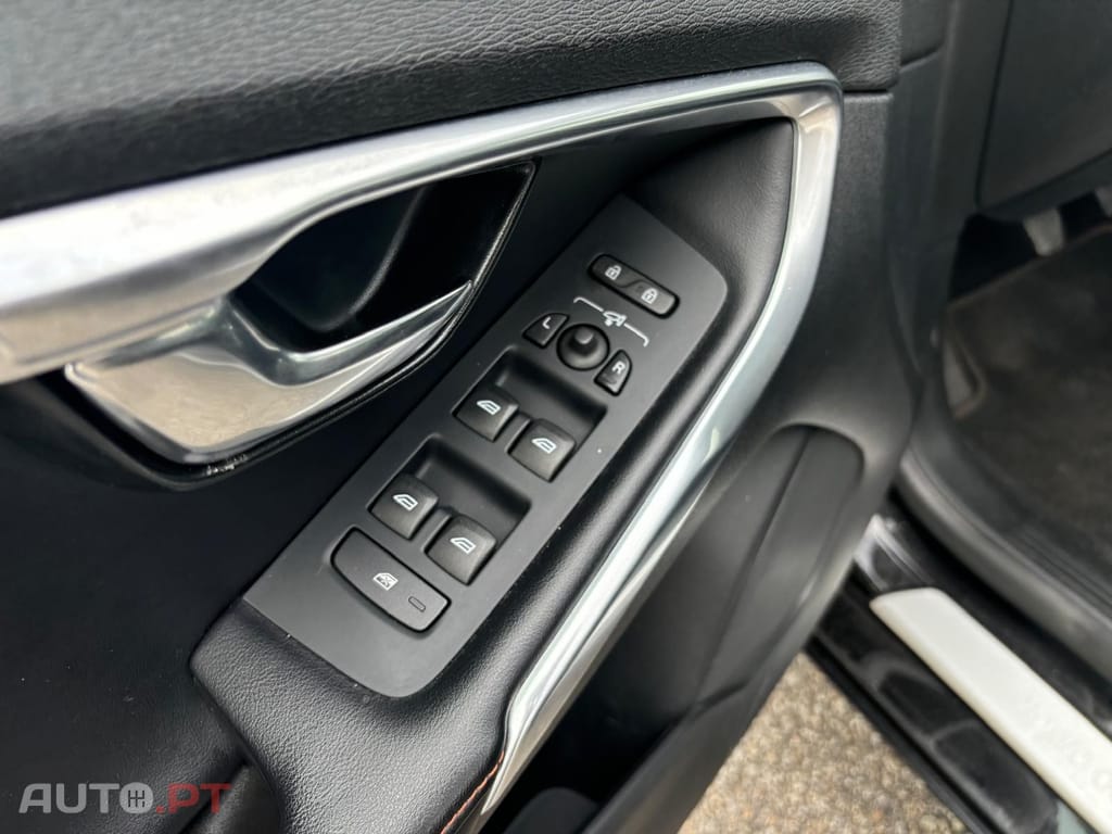 Volvo V40 2.0 D2 Kinetic