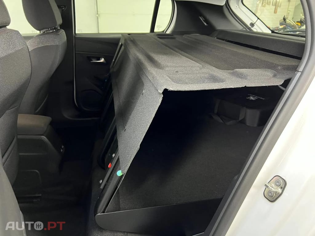 Peugeot 208 Active Versão Eléctrica