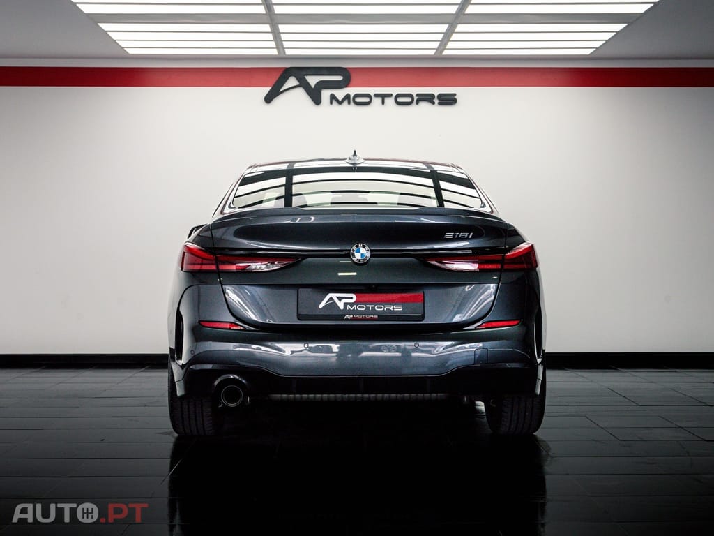 BMW 218 i Pack Desportivo M