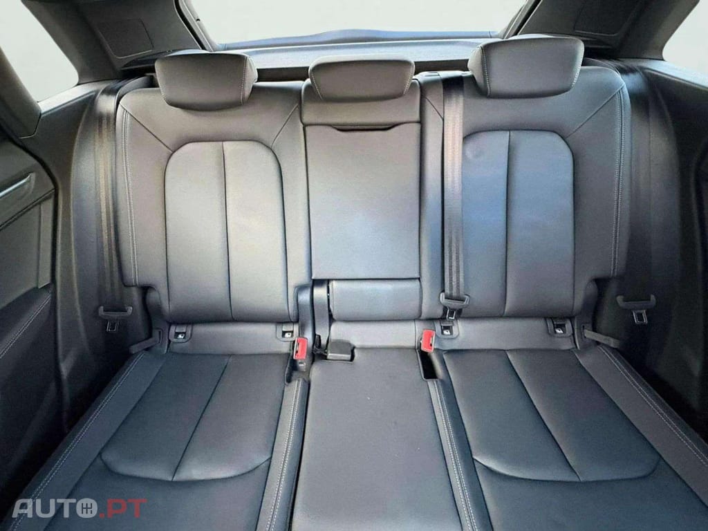 Audi Q3 45 TFSIe S line S tronic