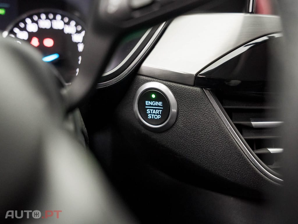 Ford Kuga 2.5 PHEV Titanium