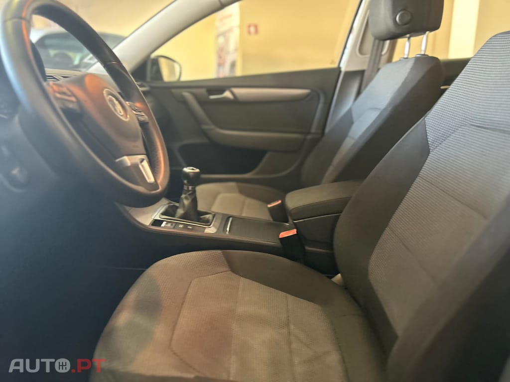 Volkswagen Passat 2.0TDi Trendline Pack