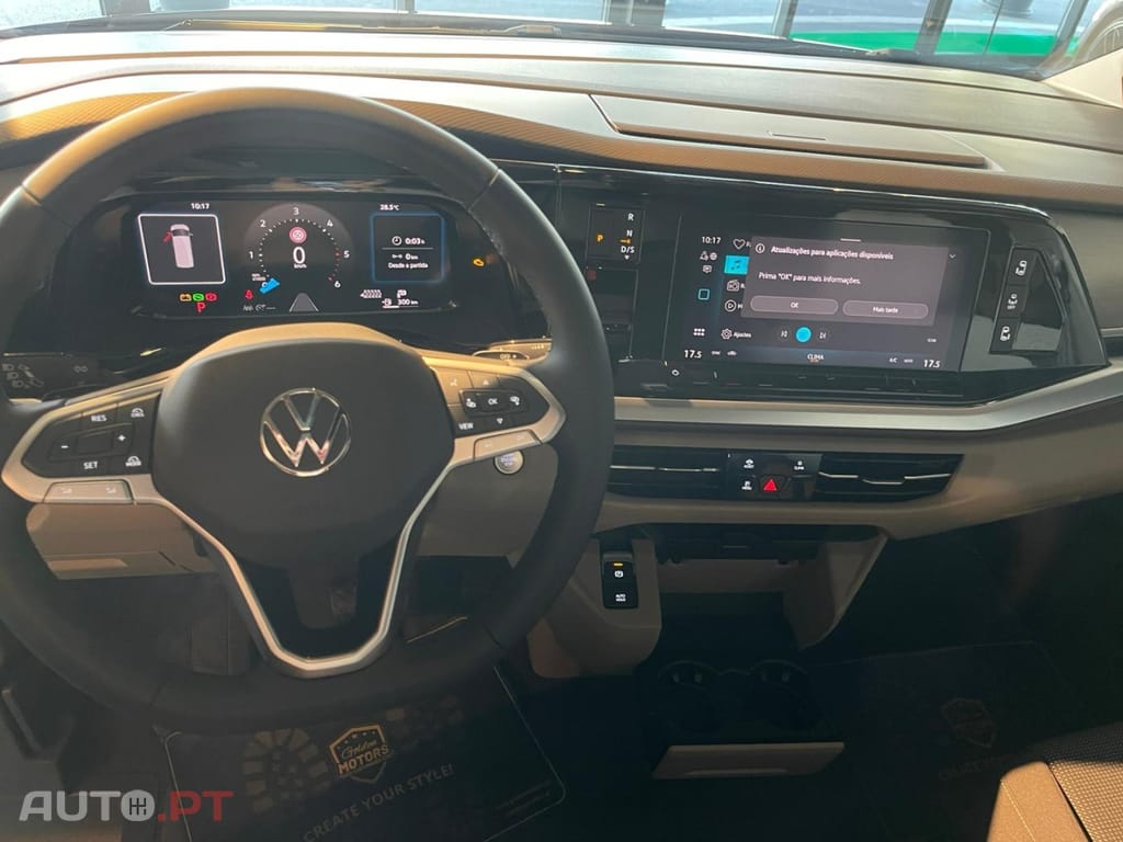 Volkswagen Multivan 2.0 TDI BM Longa Comfortline DSG