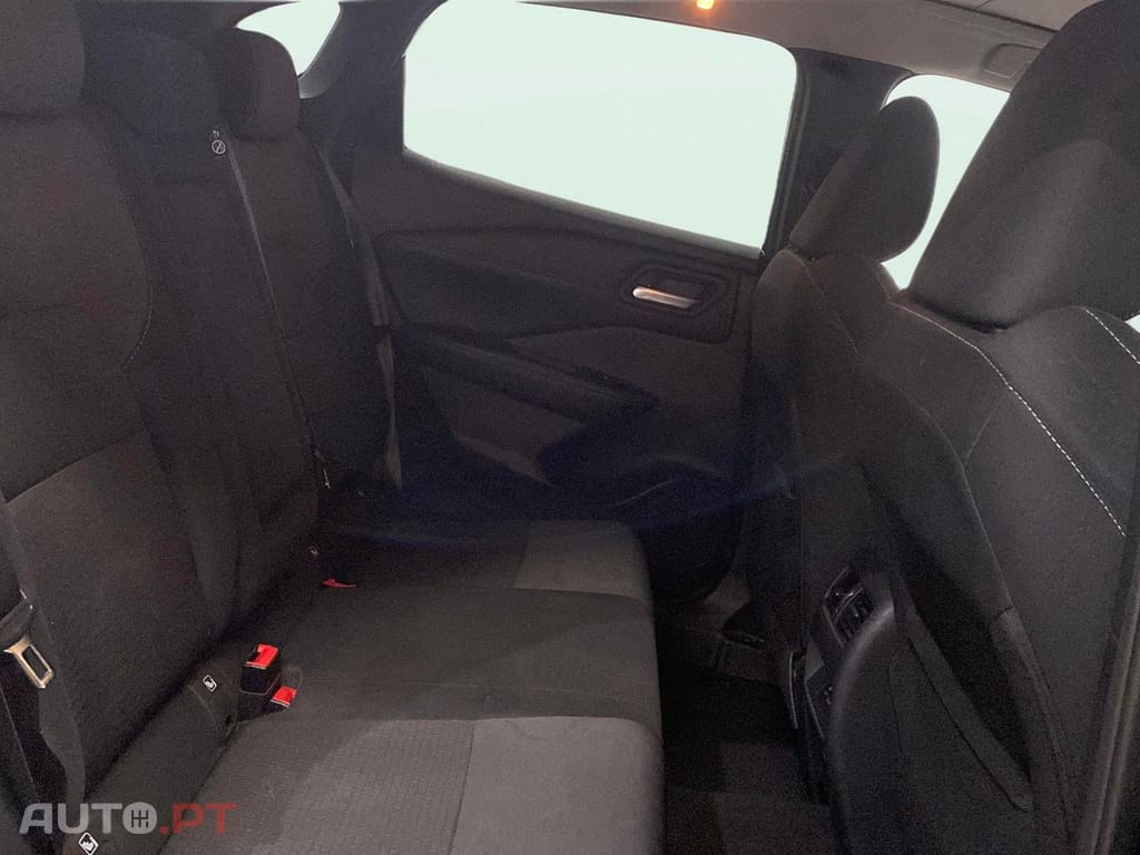 Nissan Qashqai 1.3 DIG-T N-Connecta LED