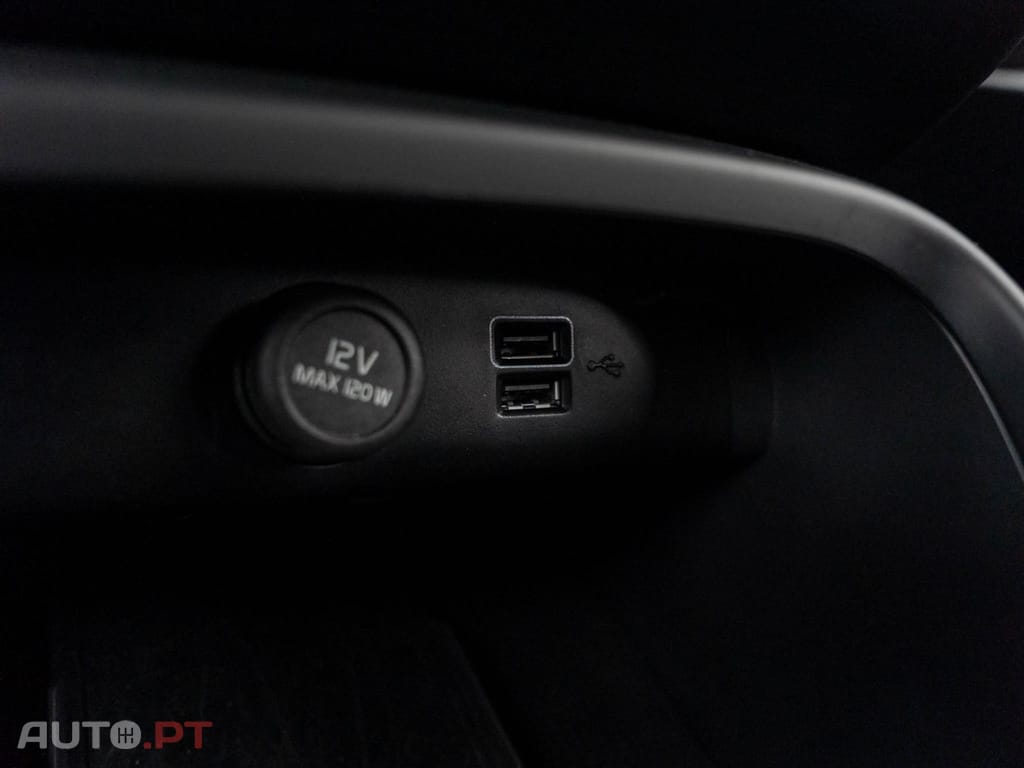 Volvo XC40 1.5 T4 PHEV Essential