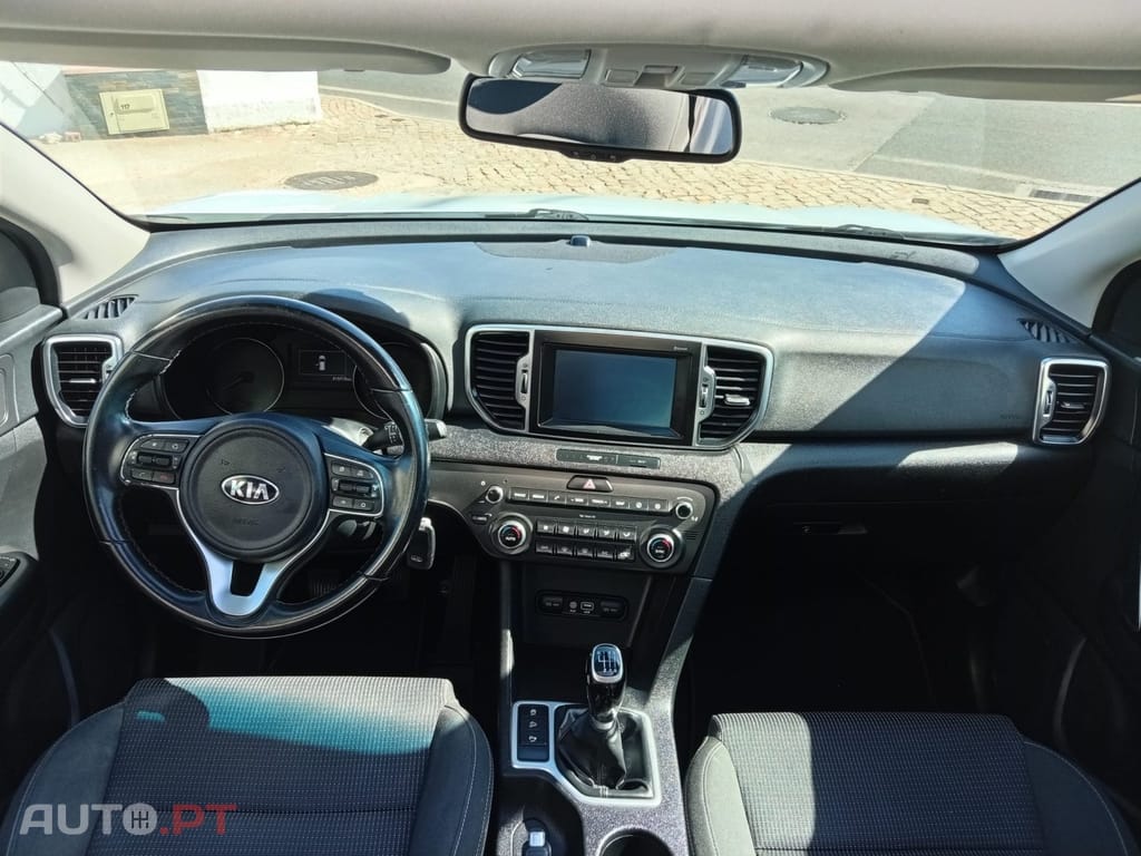 Kia Sportage 1.7 CRDi ISG Nav Line