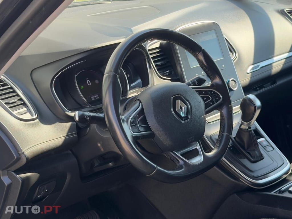 Renault Scénic 7 LUGARES