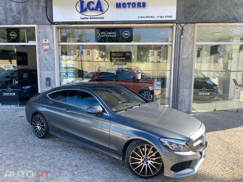 Mercedes-Benz C 250 Coupe 250D 204 cv AMG Line 9G Tronic