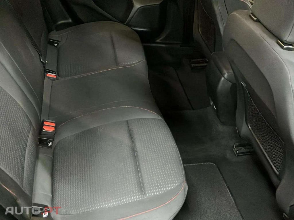 Ford Focus 1.0 EcoBoost ST-Line